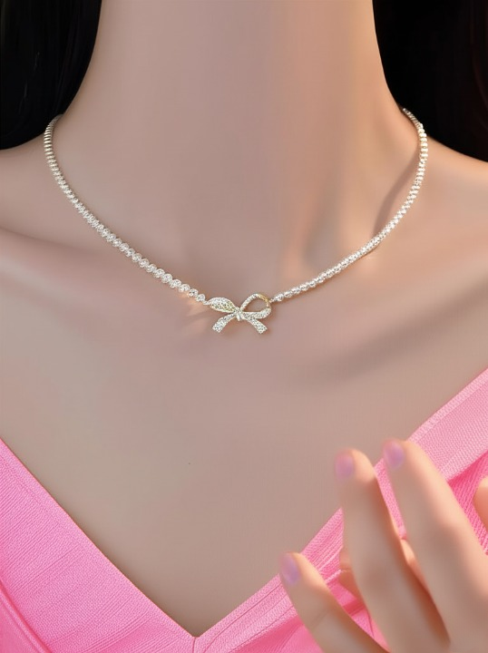Pearl Bow Necklace