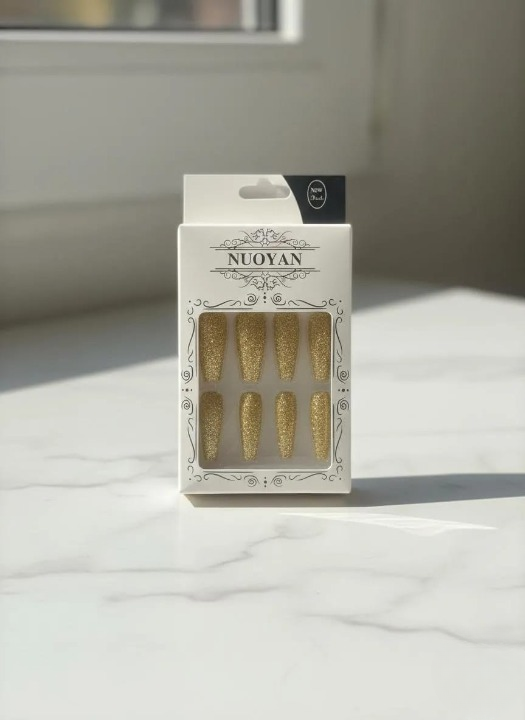 Glittery Stick-On Nails ✨